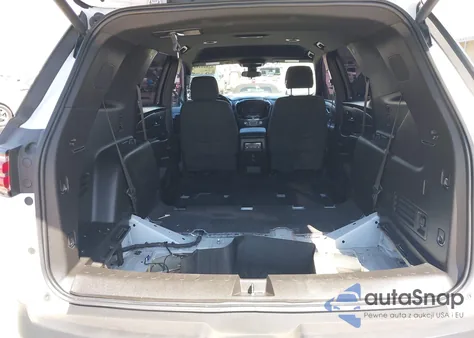 2023 Chevrolet Traverse Fwd Lt Cloth from USA, damaged, VIN 1GNERGKW4PJ171612